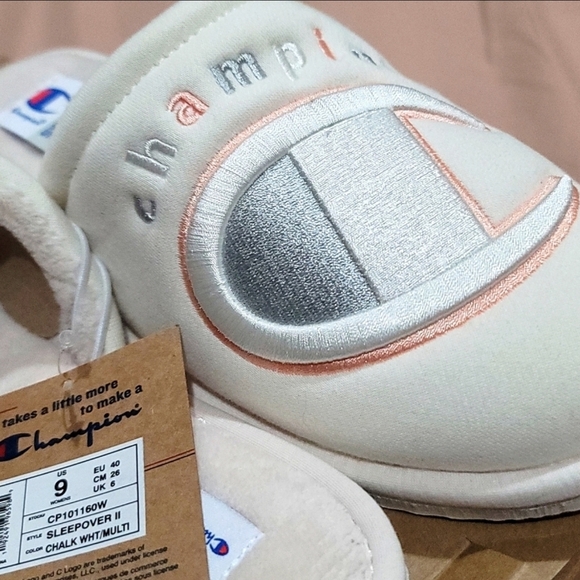 Champion White Logo Slippers | Size 9 NWT Cozy Sleepover II Jersey Knit Comfy - Picture 5 of 12